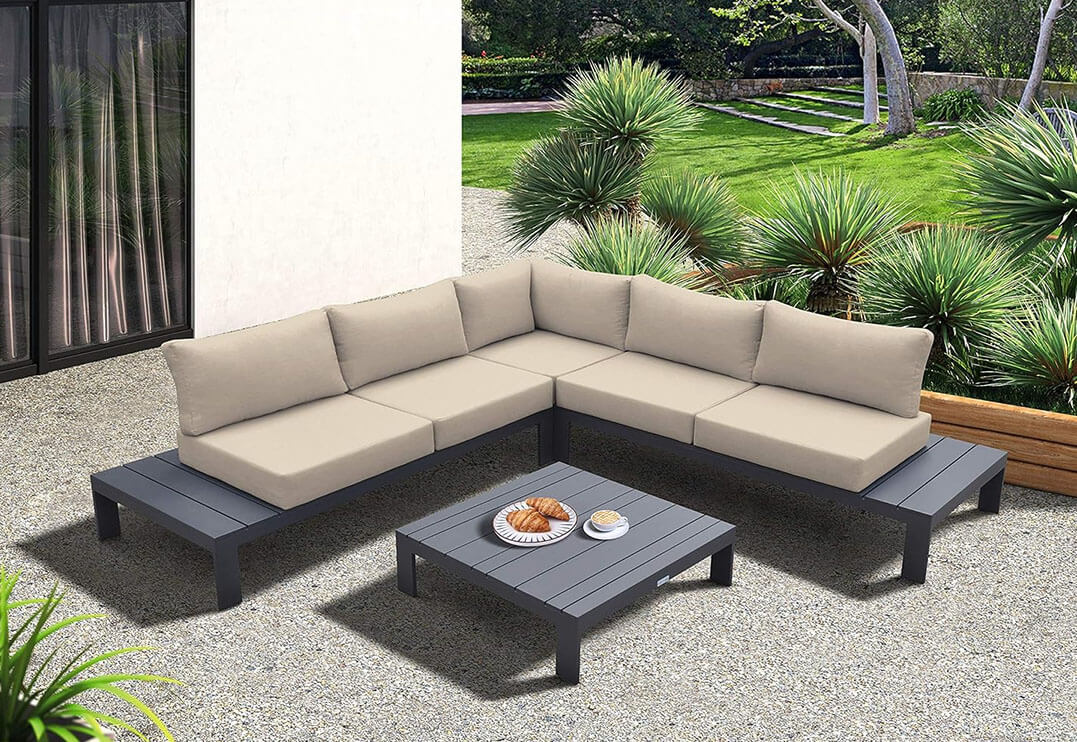 Introduction of 2024s Hottest Trends in Garden Furniture Introduction of 2024s Hottest Trends in Garden Furniture
