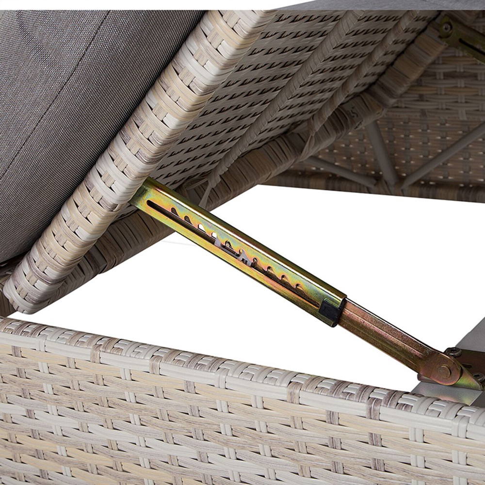 Modern Outdoor Rattan Sofa Set SA2614